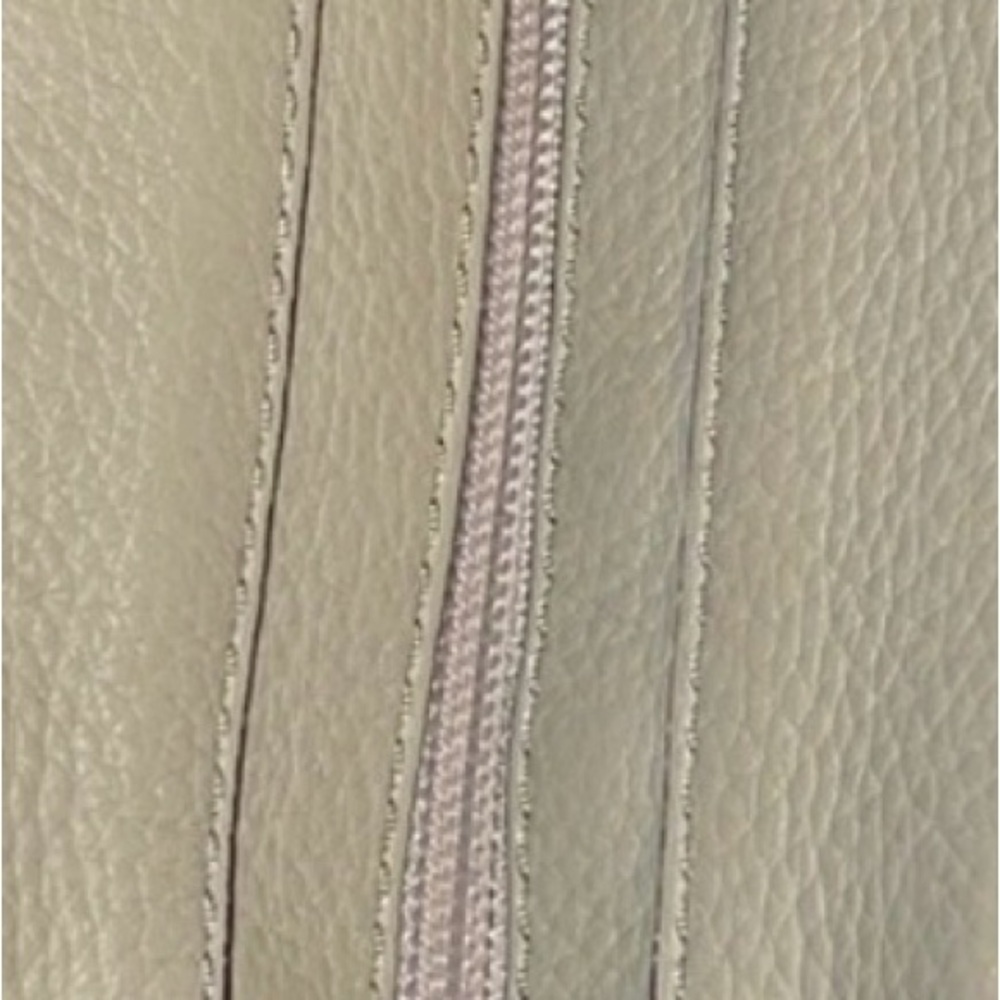 Michael Kors Sage Green tote Giveaway! - Picture 9 of 14